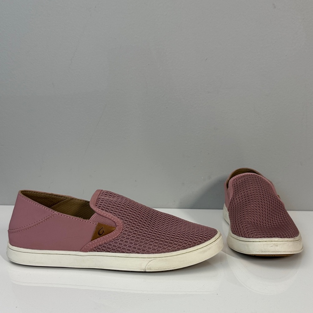 OluKai Pehuea Slip On Sneakers Ash Rose Size 7.5‎